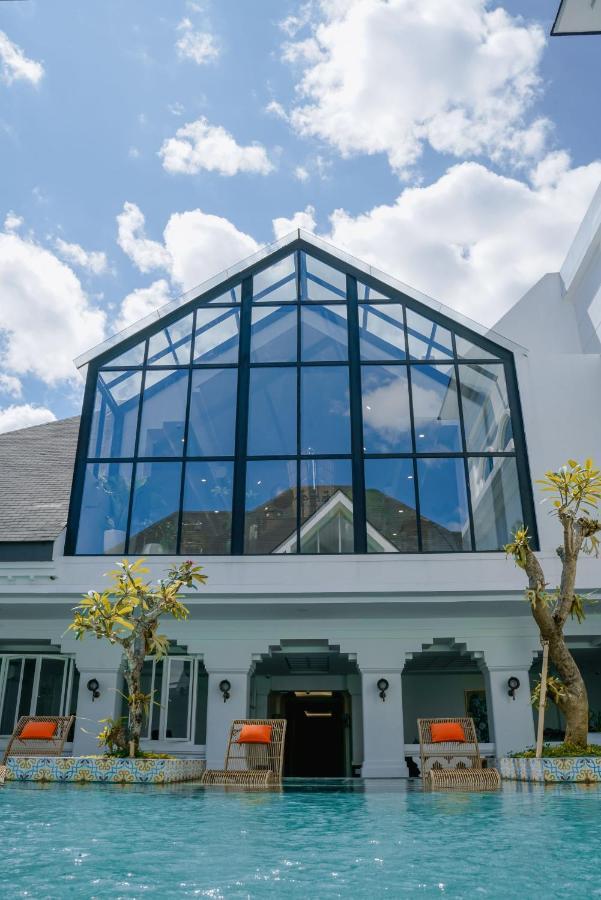 Mahalaya The Legacy Hotel Surakarta (Solo) Exterior foto